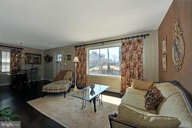 2939 Bryan St, Alexandria, VA 22302 - photo 4