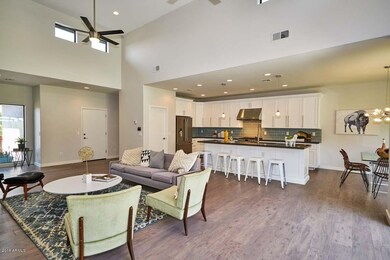 4001 N 44th Place, Phoenix, AZ 85018 - photo 6