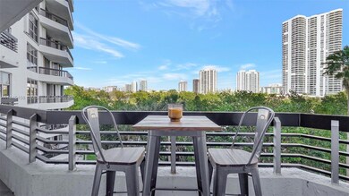 Towers 100 - 600 unit 311, Aventura, FL 33180 - photo 2