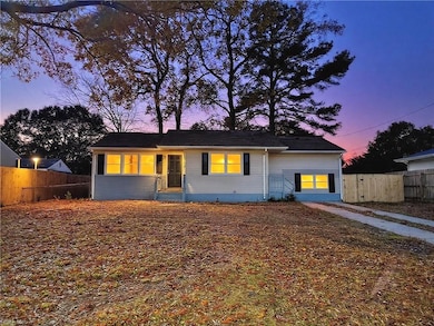 749 Holladay Ln, Virginia Beach, VA 23455 - photo 5