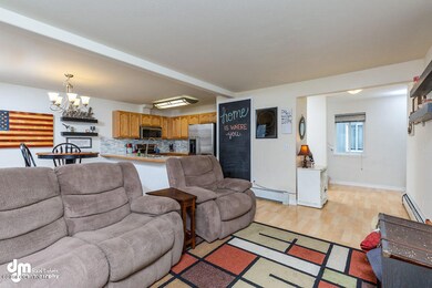 Living Room 20180808-DW-8445-SMALL