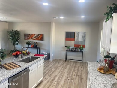 4433 E Montecito St, Tucson, AZ 85711 - photo 6