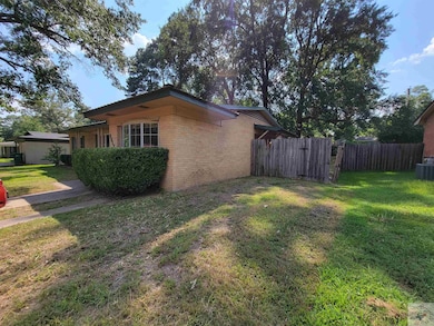 3917 Sabine Ave, Texarkana, TX 75503 - photo 3