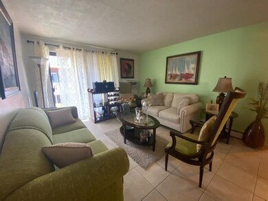 272 E Haverhill St unit 16, Lawrence, MA 01841 - photo 5