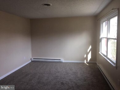 3588 Gregway Dr, Chambersburg, PA 17202 - photo 5