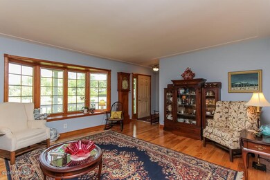 005-Living_Room-2788110-small