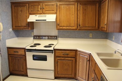 17 Connie Ln, Bella Vista, AR 72715 - photo 6