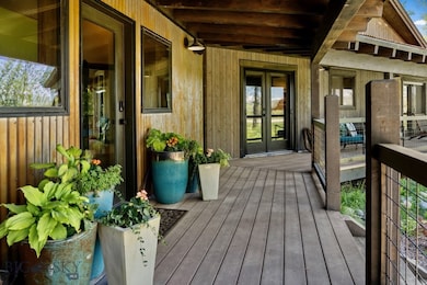 Front deck & entry