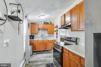 41 E High St, Middletown, PA 17057 - photo 6