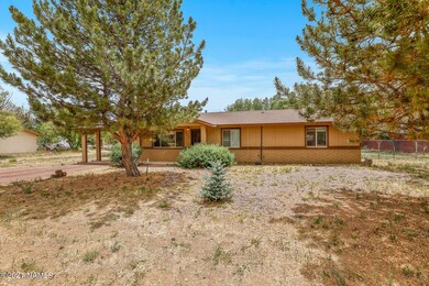 7872 Saturn Drive-003