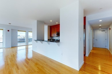 Folio Boston unit 1204, Boston, MA 02110 - photo 5