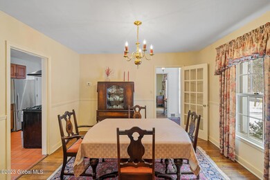 29-web-or-mls-914-st-davids-ln