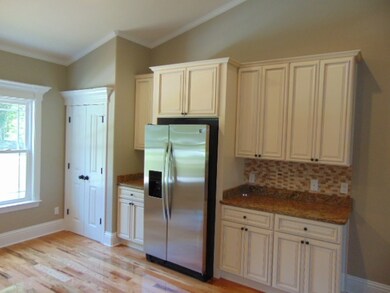 48 Oak St, Crawfordville, FL 32327 - photo 3