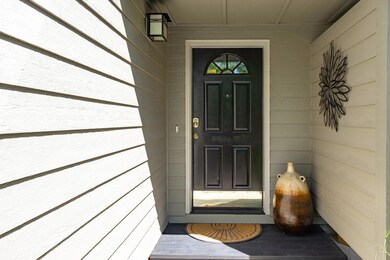 122 SW 17th St, Bend, OR 97702 - photo 3