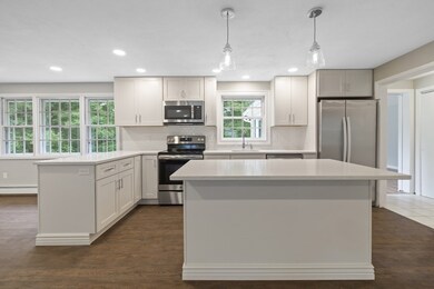 24 Juniper Ln, Framingham, MA 01701 - photo 6