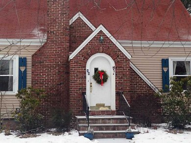 45 Bartlett Ave, Cranston, RI 02905 - photo 2