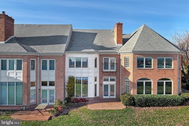 545 Bridgeview Dr, Lemoyne, PA 17043 - photo 3