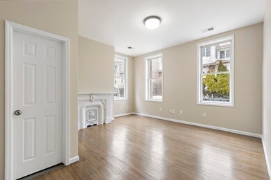 5-7 Oak St unit 2, Weehawken, NJ 07086 - photo 5