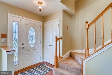 6306 White Cedar Ct, Sykesville, MD 21784 - photo 3