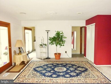 123 Malvern Ct, Mount Laurel, NJ 08054 - photo 6