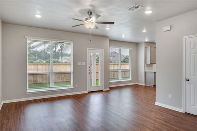 29815 Quinn Trails Ct, Tomball, TX 77375 - photo 7