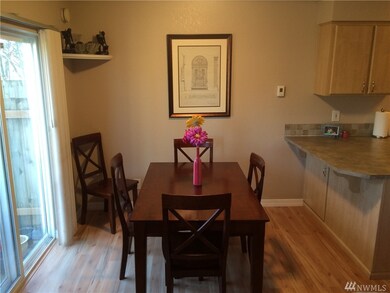 126 W Casino Rd unit 2, Everett, WA 98204 - photo 4