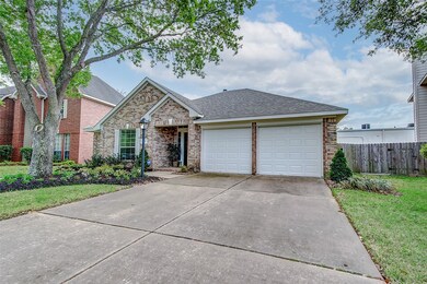 7711 Chateau Point Ln, Houston, TX 77041 - photo 4