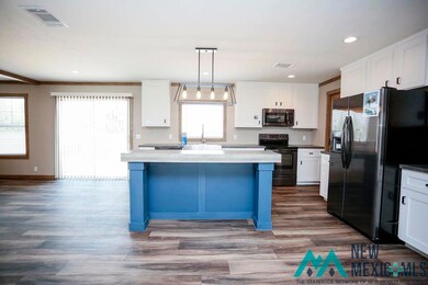 4204 Balsa St, Carlsbad, NM 88220 - photo 5