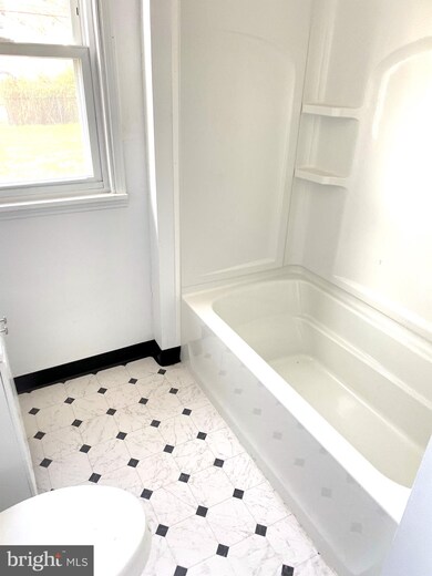 113 Vilone Rd, Wilmington, DE 19805 - photo 4