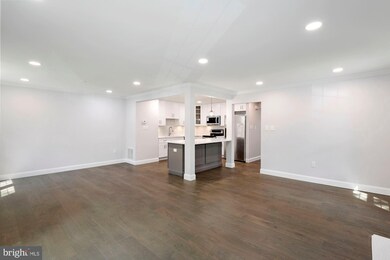 11300 Empire Ln, Rockville, MD 20852 - photo 6