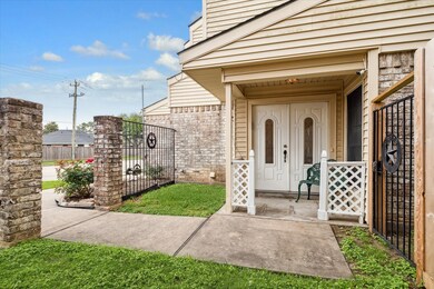 904 Golfview Dr, Richmond, TX 77469 - photo 4