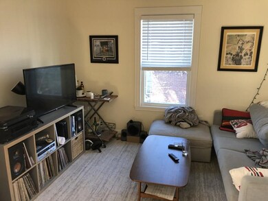 214 Green St unit 3, Cambridge, MA 02139 - photo 2