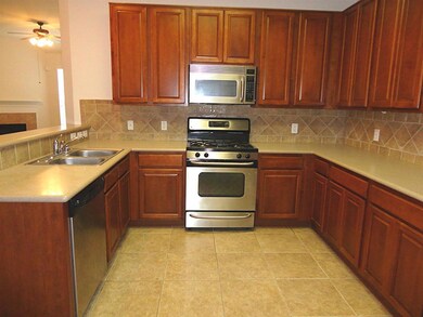 30414 Mesa Valley Dr, Spring, TX 77386 - photo 4