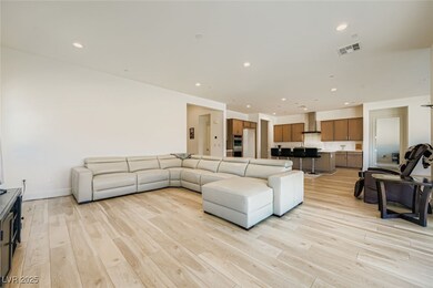 5714 Kings Bluff Ave, Las Vegas, NV 89131 - photo 6