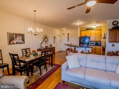 3000 Fountainview Cir unit 402, Newark, DE 19713 - photo 4