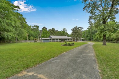 31738 Pleasant Valley Rd, Magnolia, TX 77354 - photo 3