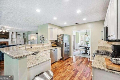 2152 Marne Glen NW, Kennesaw, GA 30152 - photo 7