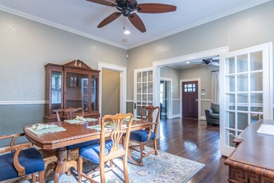 927 Pecore St, Houston, TX 77009 - photo 6