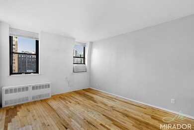 304 E 20th St unit PHH, New York, NY 10003 - photo 3