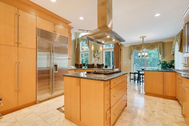 233 Santa Rosa Ct, Holmdel, NJ 07733 - photo 6