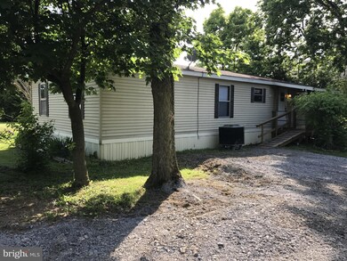 46 Outback Dr, Bunker Hill, WV 25413 - photo 2