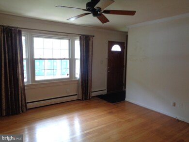 406 Montemar Ave, Catonsville, MD 21228 - photo 2