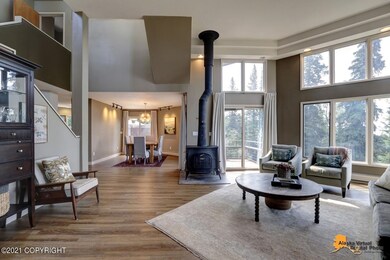 Extensive LVP flooring