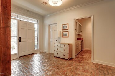 301 Old Settlement Rd -7