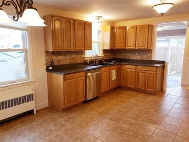 42 Harmon Ave, Cranston, RI 02910 - photo 6