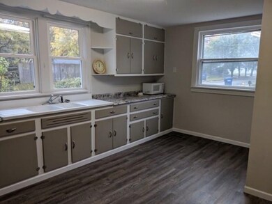 200 W 2nd St, Sheridan, IN 46069 - photo 2