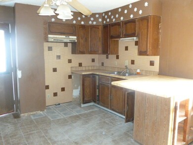 312 Broadway St, Nichols, IA 52766 - photo 7