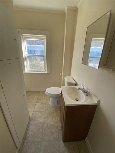 58 Temple St unit 1, Nashua, NH 03060 - photo 6