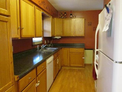 All White appliances !