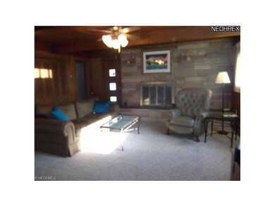 2208 Country Club Dr, Wickliffe, OH 44092 - photo 4